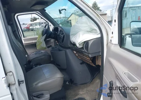 1999 Ford E-150 Commercial/Recreational from USA, damaged, VIN 1FTRE1425XHC02452